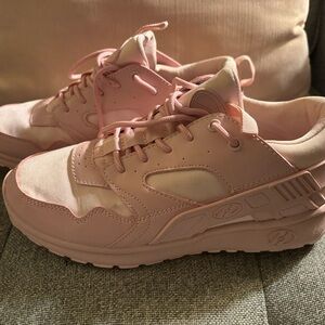 Heelys Women's Pink Sneakers, sz 7